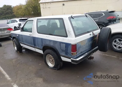 1985 Chevrolet Blazer S10 from USA, damaged, VIN 1G8CT18B2F8179646